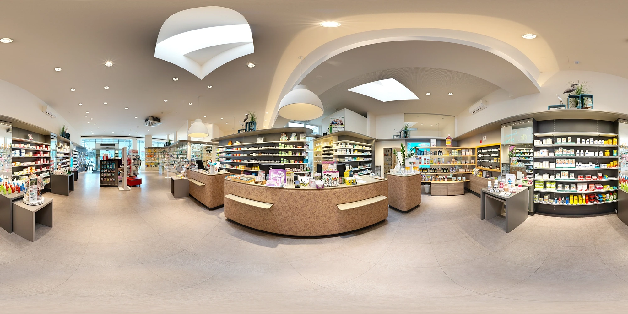 Tauern-Apotheke-innen-1_